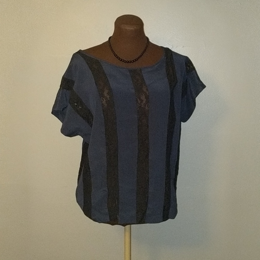 ⭐SALE⭐Blue and black lace top